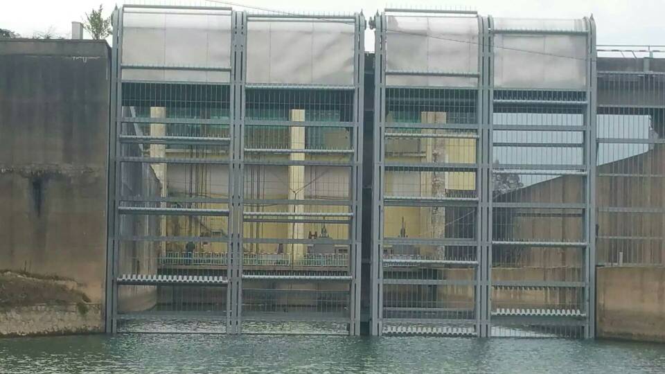 回转式格栅除污机